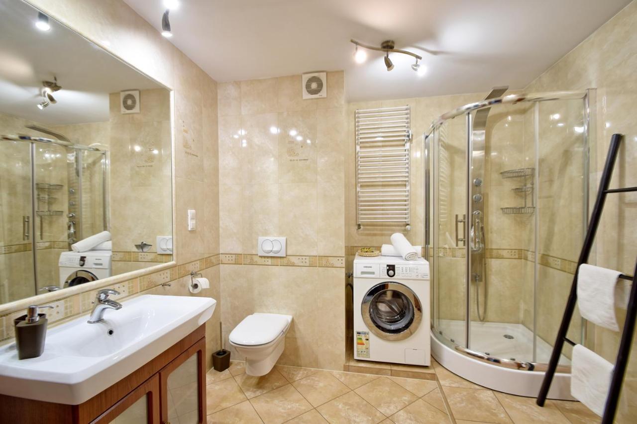 Apartament Starowka Gostom Lägenhet Kołobrzeg Exteriör bild